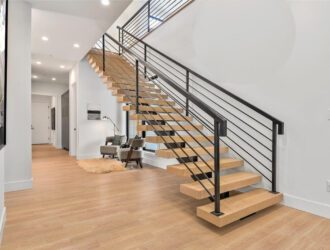 Escalier contemporain à Guingamp - BEC BOIS
